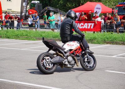 62149777_407929823140120_6221033684695252992_o