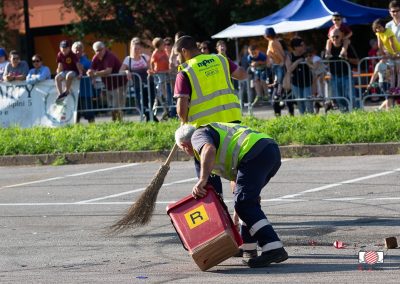 64296143_409028913030211_1678068783681372160_o